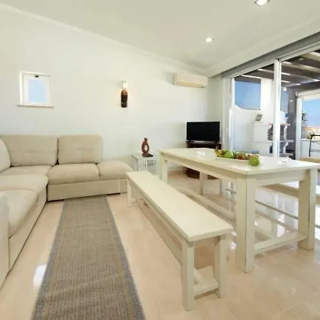 Sant'amaro - Sea View Apartamento *